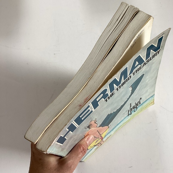 HERMAN comic books by Jim Unger (shelf 1) - Picture 2 of 5